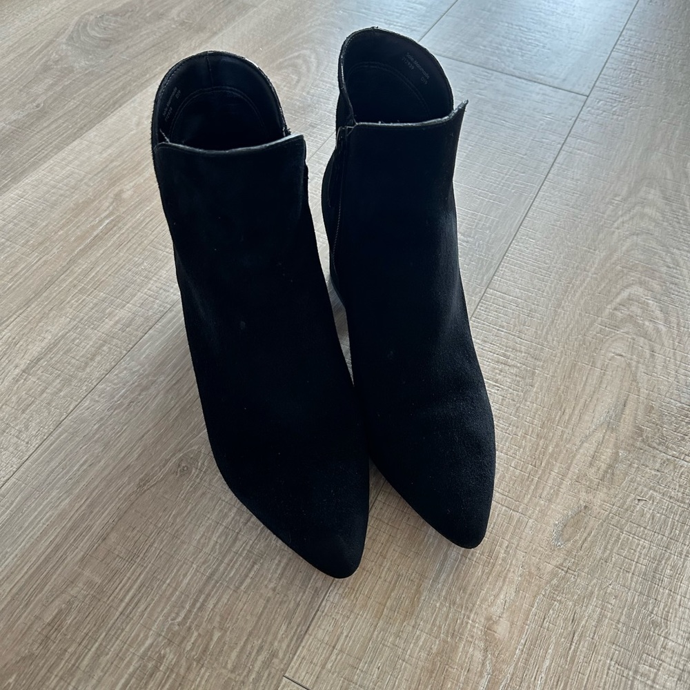 Cole Haan Elyse black boots ,Size 7.5